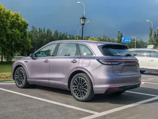 Shangjie H5 2025 купить из Китая, цена 3 880 000 ₽ — Suifenhe Auto