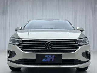 Volkswagen Lavida 2023 купить из Китая, цена 1 367 000 ₽ — Suifenhe Auto