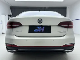 Volkswagen Lavida 2023 купить из Китая, цена 1 367 000 ₽ — Suifenhe Auto