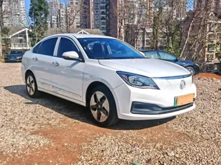 Dongfeng Aeolus E70 2021 купить из Китая, цена 913 000 ₽ — Suifenhe Auto