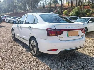 Dongfeng Aeolus E70 2021 купить из Китая, цена 913 000 ₽ — Suifenhe Auto