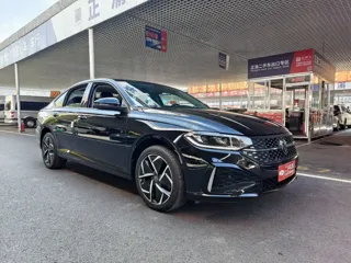 Volkswagen Lavida 2022 купить из Китая, цена 1 845 000 ₽ — Suifenhe Auto