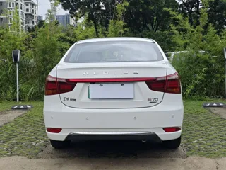 Dongfeng Aeolus E70 2021 купить из Китая, цена 985 000 ₽ — Suifenhe Auto