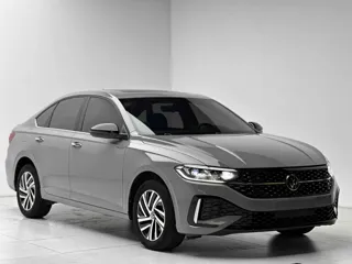 Volkswagen Lavida 2023 купить из Китая, цена 1 639 000 ₽ — Suifenhe Auto
