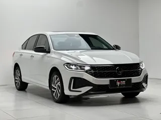 Volkswagen Lavida 2024 купить из Китая, цена 2 634 000 ₽ — Suifenhe Auto
