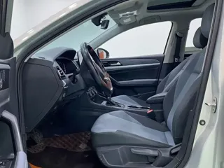 Volkswagen Lavida 2023 купить из Китая, цена 1 475 000 ₽ — Suifenhe Auto