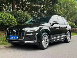 Audi Q7 2024 купить из Китая, цена 7 294 000 ₽ — Suifenhe Auto