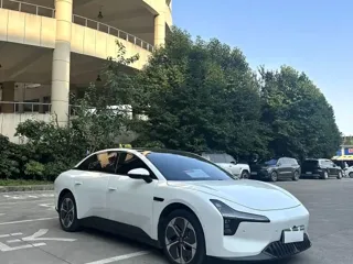 XPeng MONA M03 2025 купить из Китая, цена 3 005 000 ₽ — Suifenhe Auto