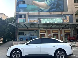 XPeng MONA M03 2025 купить из Китая, цена 3 005 000 ₽ — Suifenhe Auto