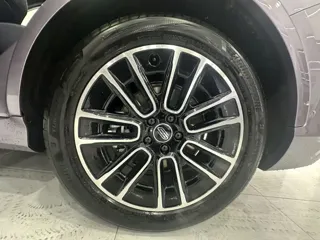 Shangjie H5 2025 купить из Китая, цена 3 876 000 ₽ — Suifenhe Auto
