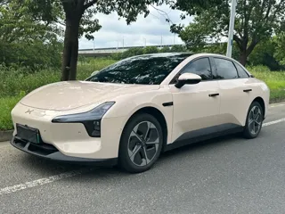 XPeng MONA M03 2025 купить из Китая, цена 2 961 000 ₽ — Suifenhe Auto