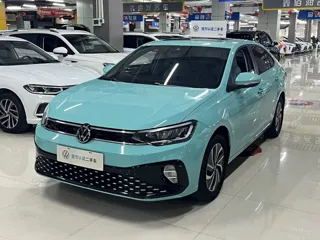 Volkswagen Lavida 2023 купить из Китая, цена 1 687 000 ₽ — Suifenhe Auto