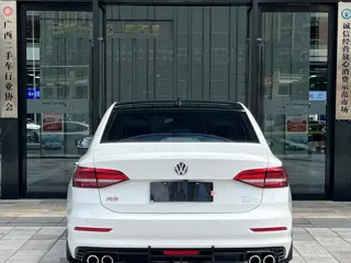 Volkswagen Lavida 2018 купить из Китая, цена 1 273 000 ₽ — Suifenhe Auto