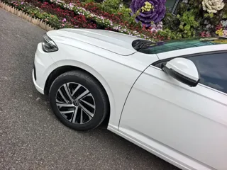 Volkswagen Lavida 2024 купить из Китая, цена 1 738 000 ₽ — Suifenhe Auto