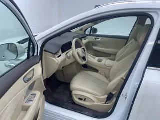 Shangjie H5 2025 купить из Китая, цена 4 021 000 ₽ — Suifenhe Auto