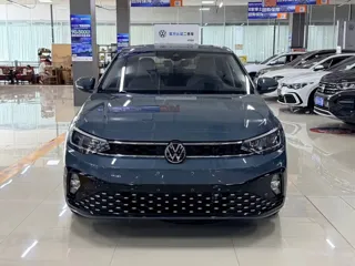 Volkswagen Lavida 2023 купить из Китая, цена 1 528 000 ₽ — Suifenhe Auto