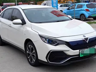 Venucia D60EV 2021 купить из Китая, цена 1 007 000 ₽ — Suifenhe Auto