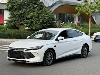 BYD Qin 2025 купить из Китая, цена 2 543 000 ₽ — Suifenhe Auto