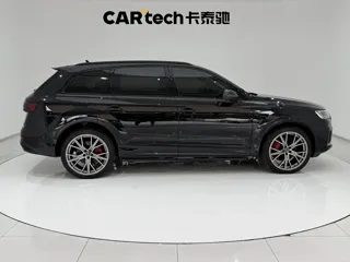 Audi Q7 2024 купить из Китая, цена 9 858 000 ₽ — Suifenhe Auto