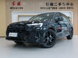 Audi Q7 2024 купить из Китая, цена 8 063 000 ₽ — Suifenhe Auto