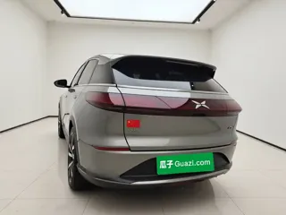 XPeng G3 2021 купить из Китая, цена 3 161 000 ₽ — Suifenhe Auto
