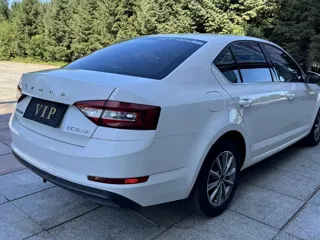 Skoda Octavia 2022 купить из Китая, цена 1 475 000 ₽ — Suifenhe Auto