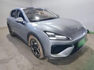 Baojun Yunhai 2024 купить из Китая, цена 2 699 000 ₽ — Suifenhe Auto