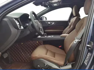 Volvo S60 2025 купить из Китая, цена 4 141 000 ₽ — Suifenhe Auto
