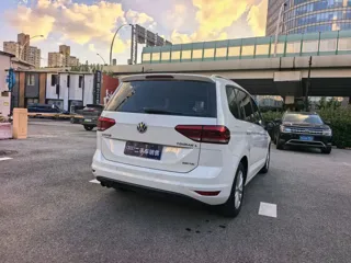 Volkswagen Touran 2020 купить из Китая, цена 1 509 000 ₽ — Suifenhe Auto