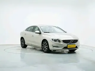 Volvo S60 2018 купить из Китая, цена 1 410 000 ₽ — Suifenhe Auto
