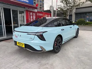 Hongqi H6 2024 купить из Китая, цена 3 221 000 ₽ — Suifenhe Auto