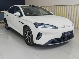 BYD 07 DM-i 2025 купить из Китая, цена 4 302 000 ₽ — Suifenhe Auto