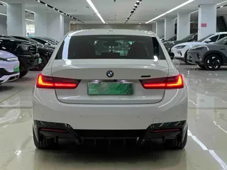BMW i3 2023 купить из Китая, цена 3 782 000 ₽ — Suifenhe Auto