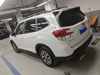 Subaru Forester 2024 купить из Китая, цена 5 198 000 ₽ — Suifenhe Auto
