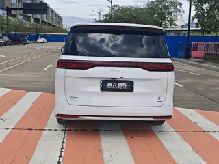 BYD Xia 2025 купить из Китая, цена 4 992 000 ₽ — Suifenhe Auto