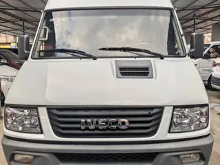 Iveco Daily 2023 купить из Китая, цена 1 726 000 ₽ — Suifenhe Auto