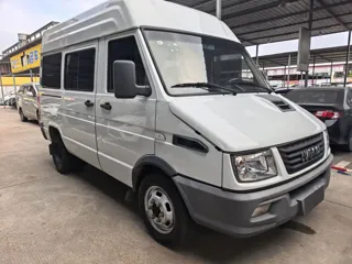 Iveco Daily 2023 купить из Китая, цена 1 726 000 ₽ — Suifenhe Auto