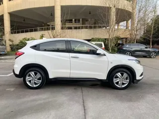 Honda Vezel 2021 купить из Китая, цена 1 438 000 ₽ — Suifenhe Auto