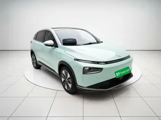 XPeng G3 2024 купить из Китая, цена 3 979 000 ₽ — Suifenhe Auto
