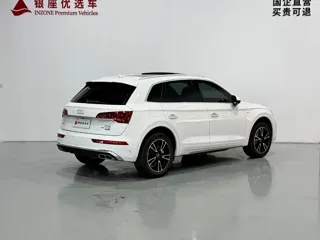Audi Q5L 2024 купить из Китая, цена 4 332 000 ₽ — Suifenhe Auto
