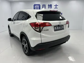 Honda Vezel 2022 купить из Китая, цена 1 744 000 ₽ — Suifenhe Auto