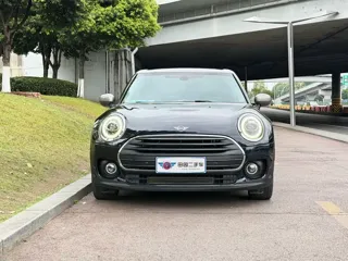 MINI CLUBMAN 2021 купить из Китая, цена 2 446 000 ₽ — Suifenhe Auto