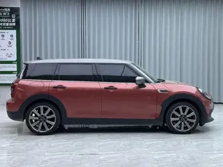 MINI CLUBMAN 2023 купить из Китая, цена 2 474 000 ₽ — Suifenhe Auto