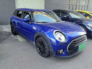 MINI CLUBMAN 2020 купить из Китая, цена 2 026 000 ₽ — Suifenhe Auto