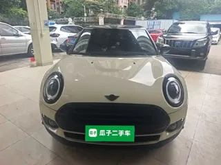 MINI CLUBMAN 2023 купить из Китая, цена 2 285 000 ₽ — Suifenhe Auto