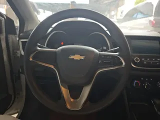 Chevrolet Cavalier 2018 купить из Китая, цена 1 039 000 ₽ — Suifenhe Auto