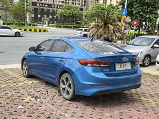 Hyundai Elantra 2018 купить из Китая, цена 1 141 000 ₽ — Suifenhe Auto