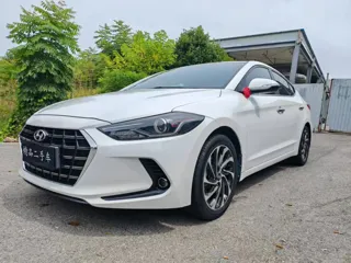 Hyundai Elantra 2019 купить из Китая, цена 1 194 000 ₽ — Suifenhe Auto
