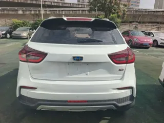 Geely X3 2021 купить из Китая, цена 1 173 000 ₽ — Suifenhe Auto