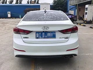 Hyundai Elantra 2019 купить из Китая, цена 1 259 000 ₽ — Suifenhe Auto
